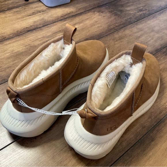Ugg CA805 V2 Ultra Mini Men’s Size 6.5 Wool Sneaker Boot Suede Chestnut UggPlush - Picture 5 of 13